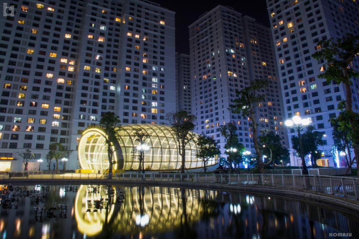 Vinhomes Time City And Parkhill Premium Apartment Hanoi Bagian luar foto