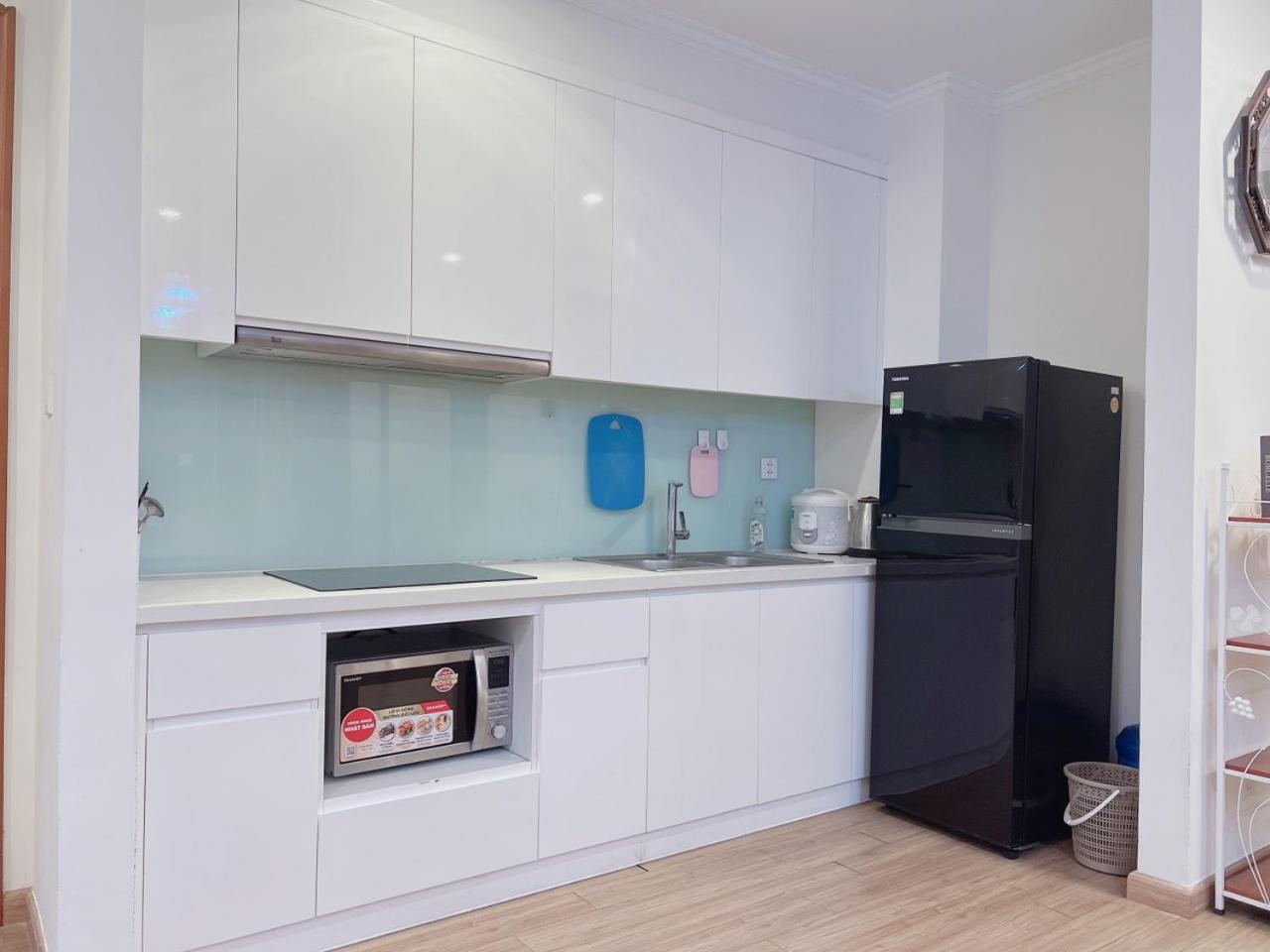 Vinhomes Time City And Parkhill Premium Apartment Hanoi Bagian luar foto