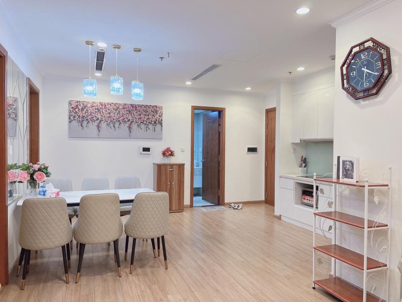 Vinhomes Time City And Parkhill Premium Apartment Hanoi Bagian luar foto